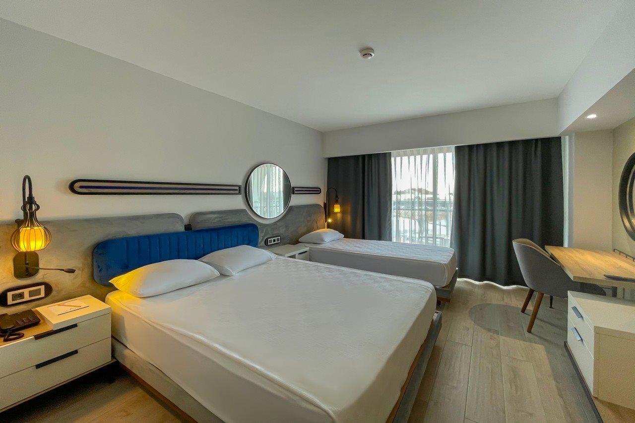 Armella Hill 5* Side